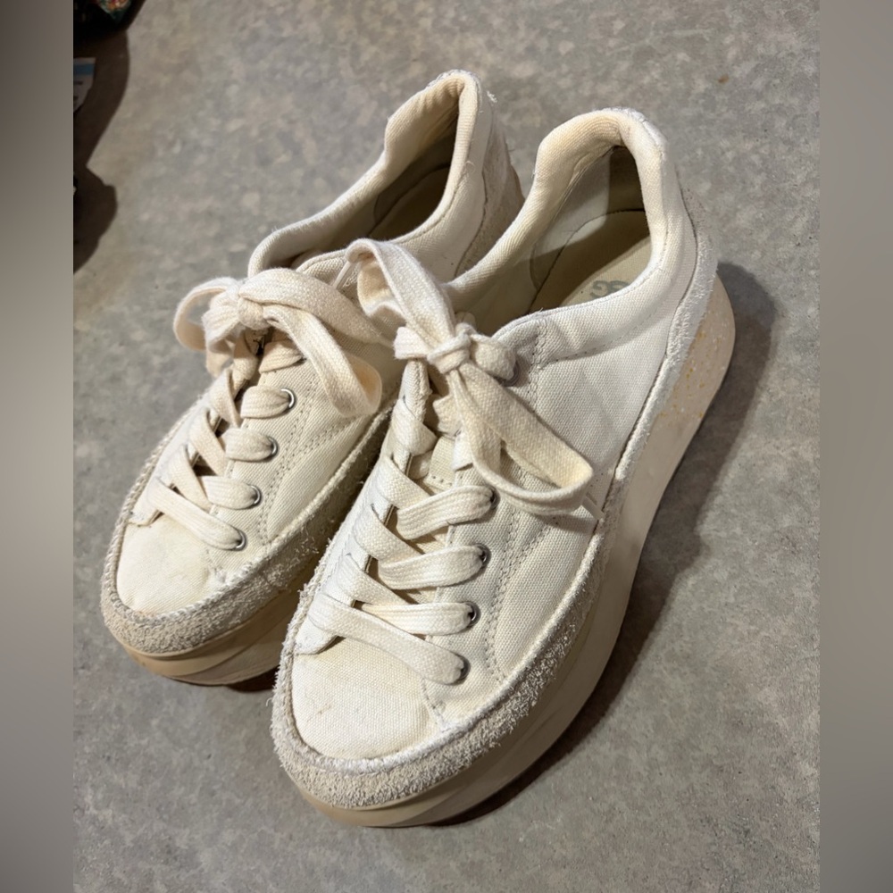 UGG Marin Platform Sneaker